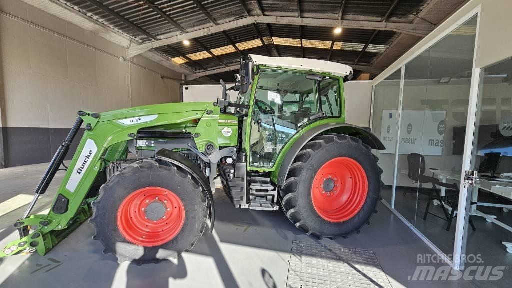 Fendt 211s VARIO Traktorji