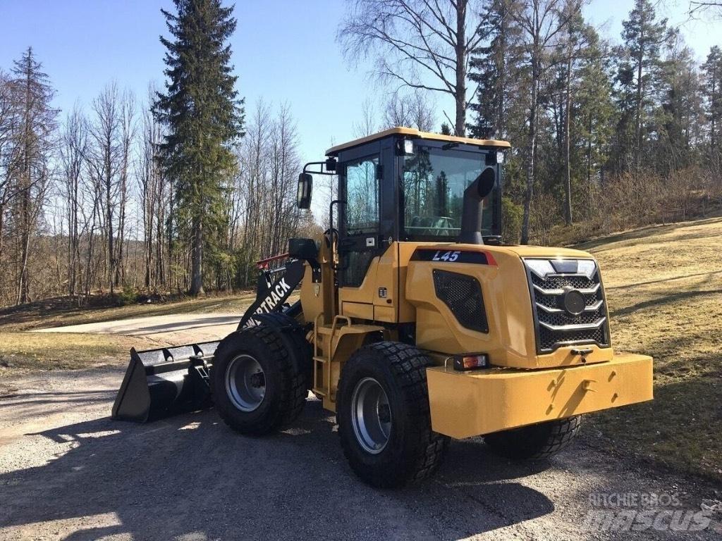 Powertrack L45 Kolesni nakladalci
