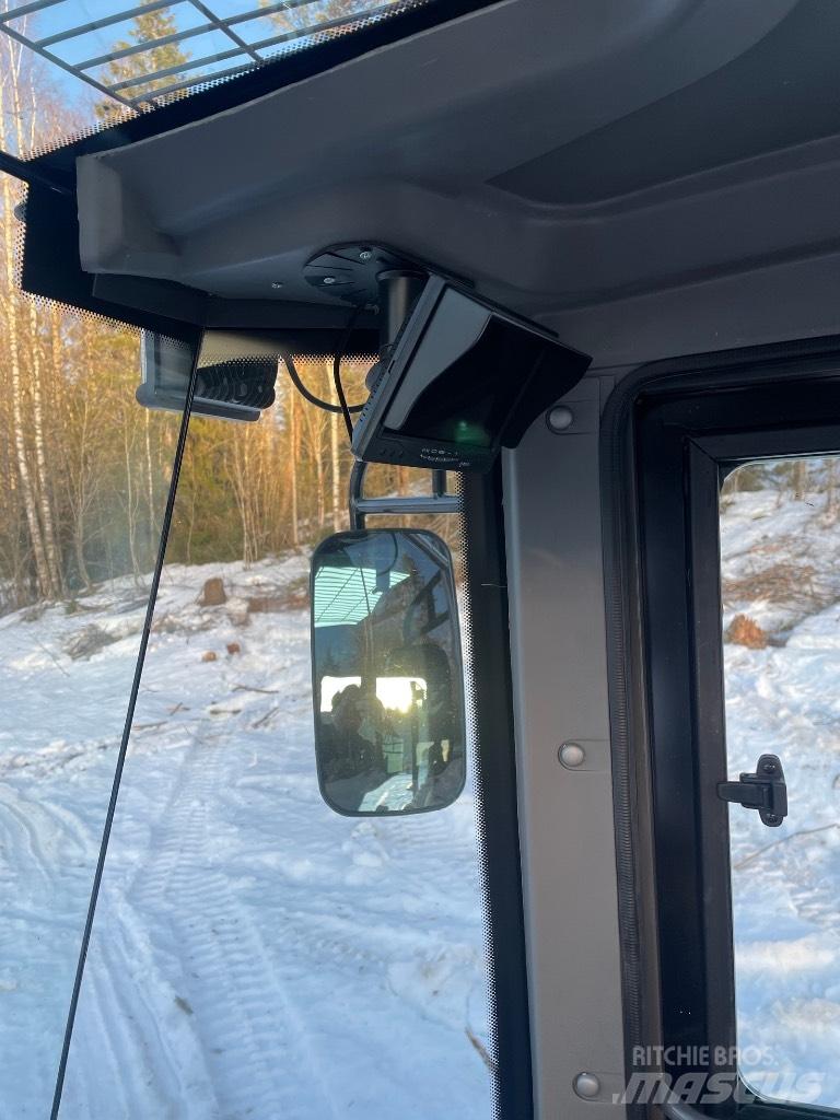 Powertrack L45 Kolesni nakladalci