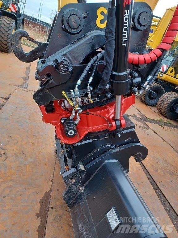 Komatsu PW180-11E0 Bagri na kolesih