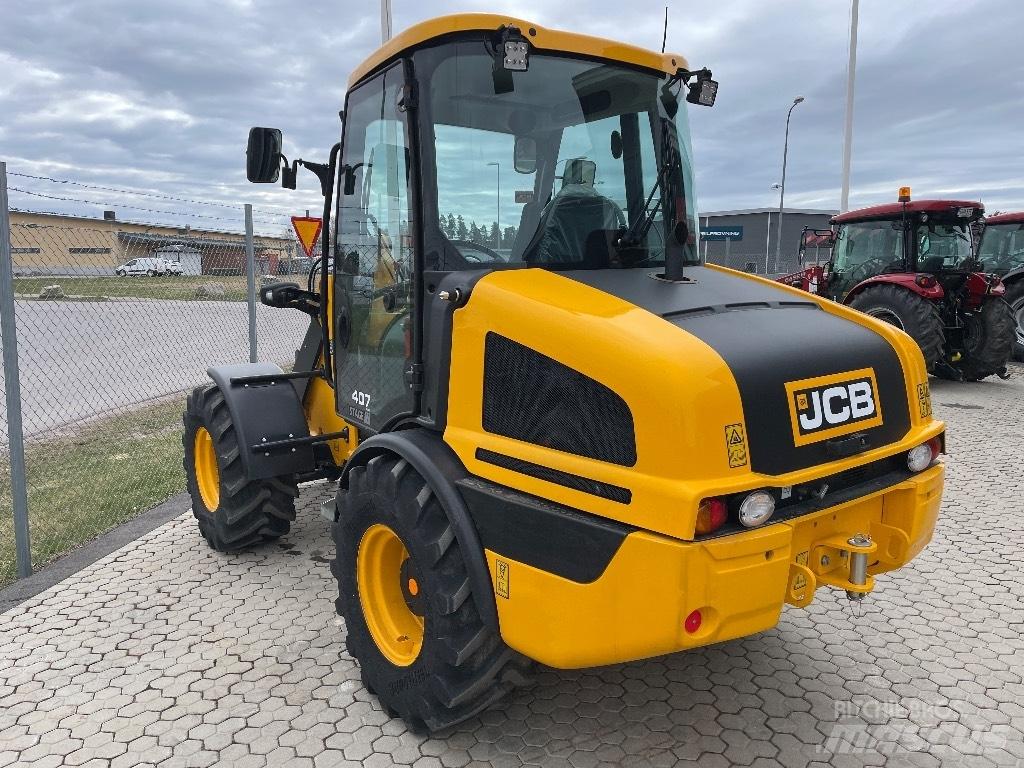 JCB 407 Kolesni nakladalci