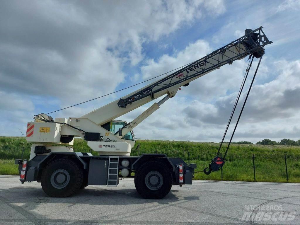 Terex A600 Avtodvigala
