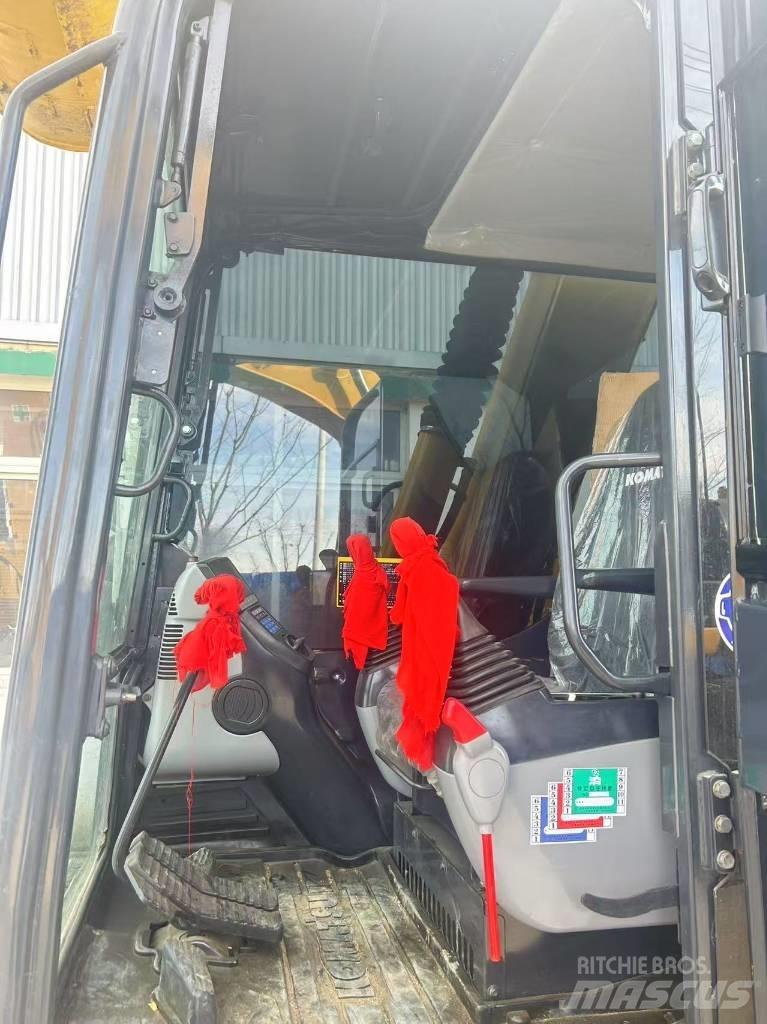 Komatsu PC 70 Bagri goseničarji