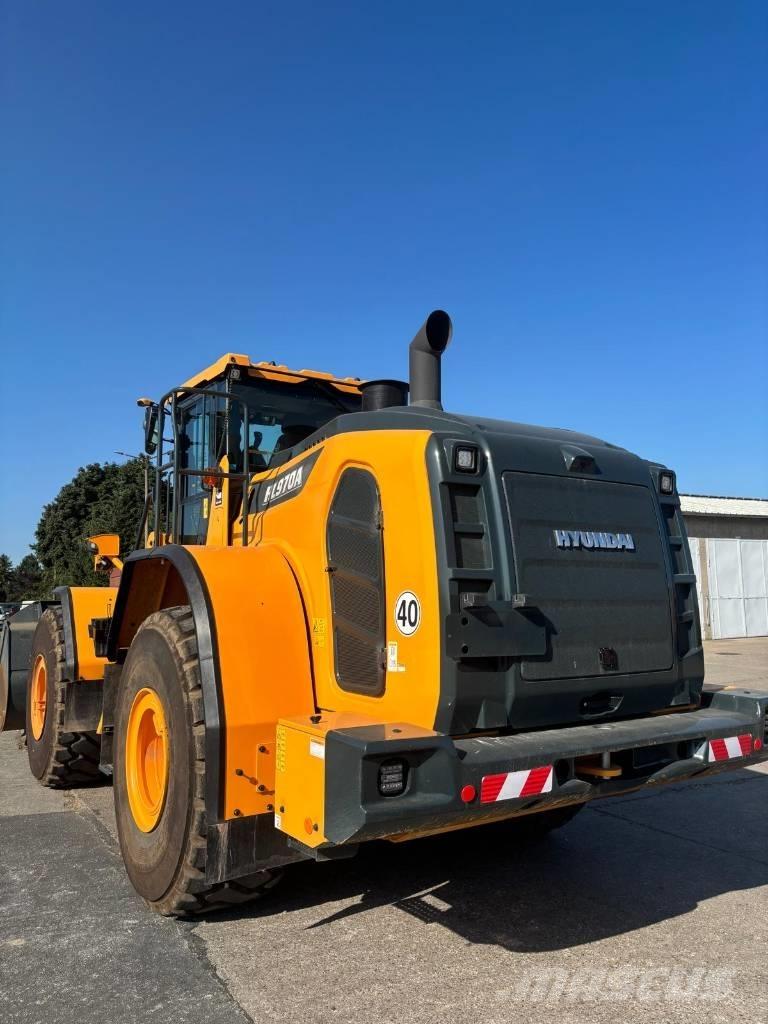Hyundai HL 970 A Kolesni nakladalci