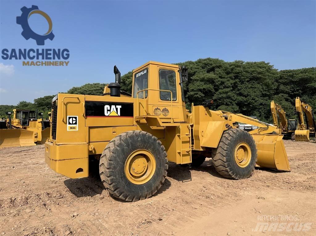 CAT 966 C Kolesni nakladalci