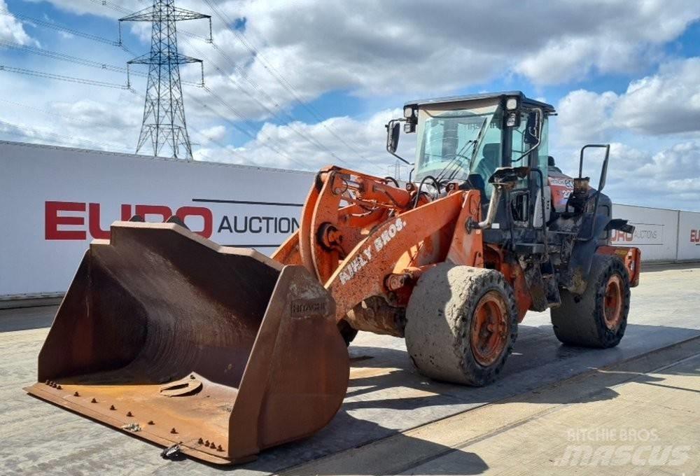 Hitachi ZW 220-6 Kolesni nakladalci