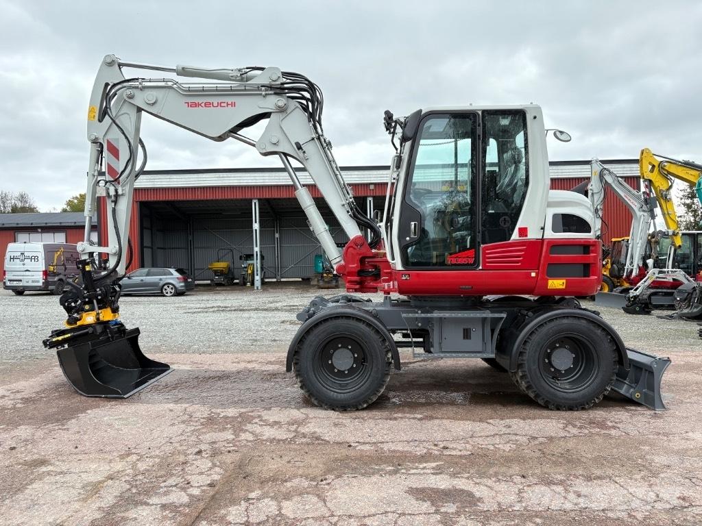 Takeuchi TB395W Bagri na kolesih