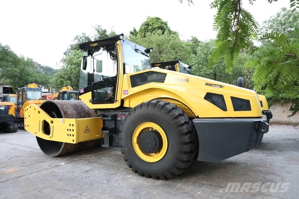 Bomag BW 226 BVC-5 Dvojni valjarji