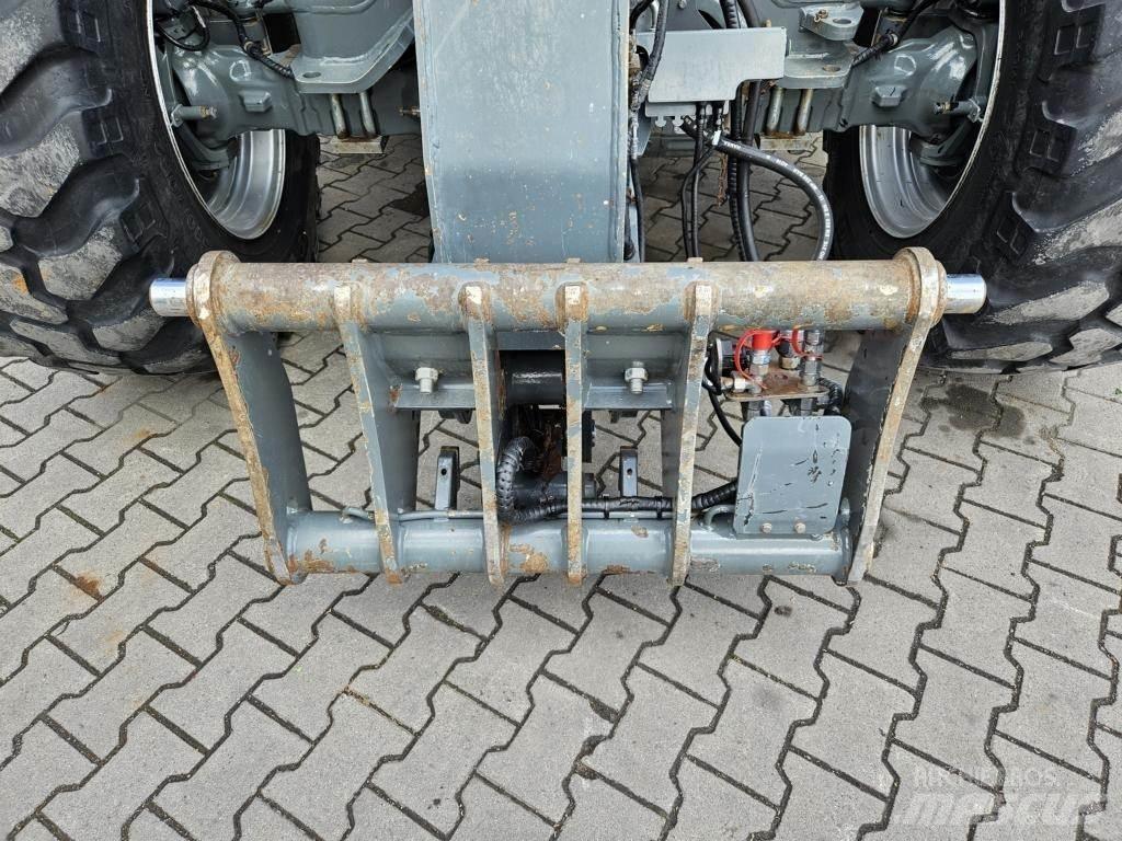 Kramer KT457 Teleskopski viličarji