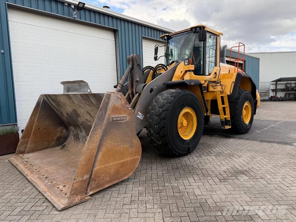 Volvo L 180 G Kolesni nakladalci