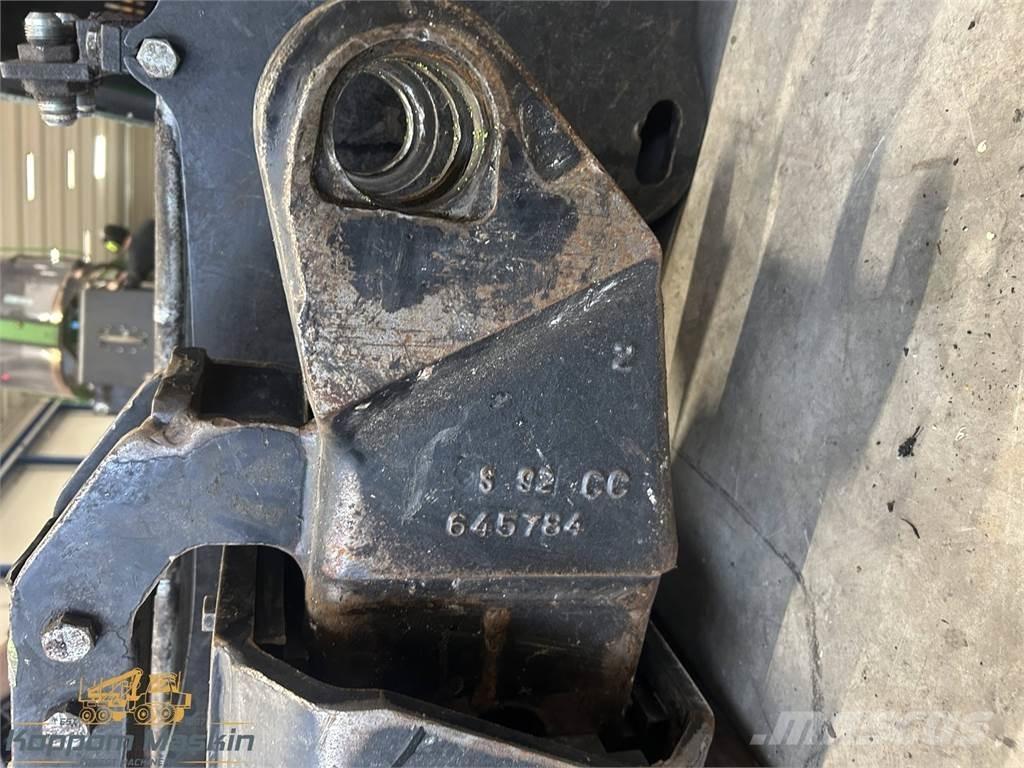 John Deere Ch910 Dvigala za gozdne kombajne