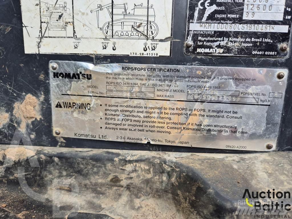 Komatsu D51EX-22 Buldožerji goseničarji