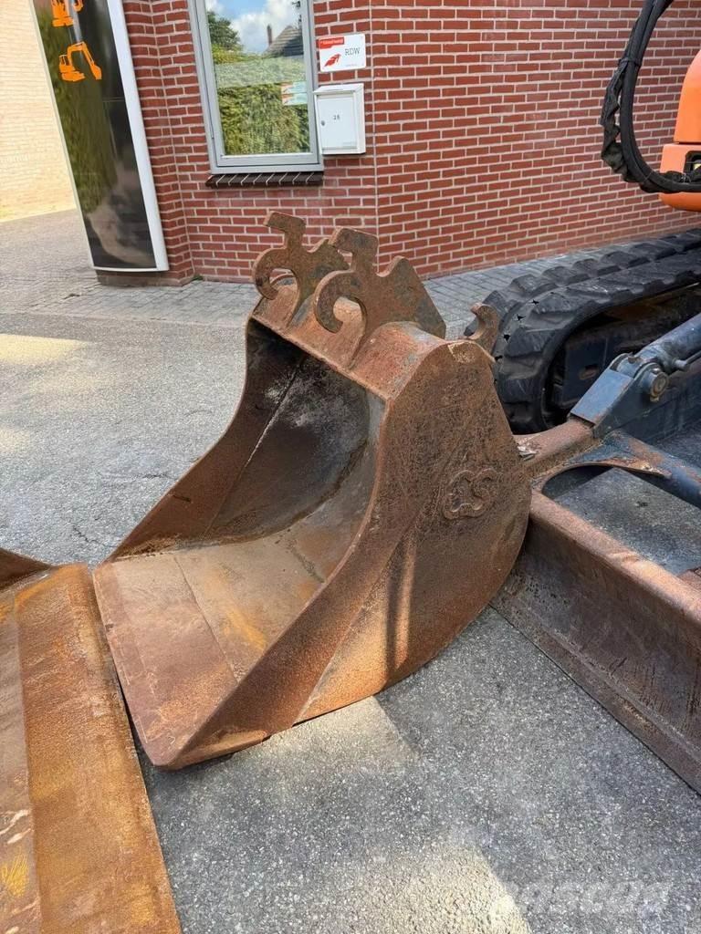 Doosan S75-V Bagri goseničarji