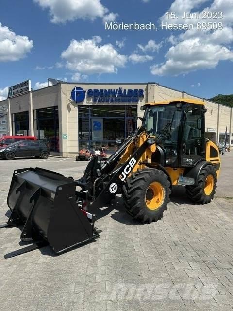 JCB 407 Kolesni nakladalci