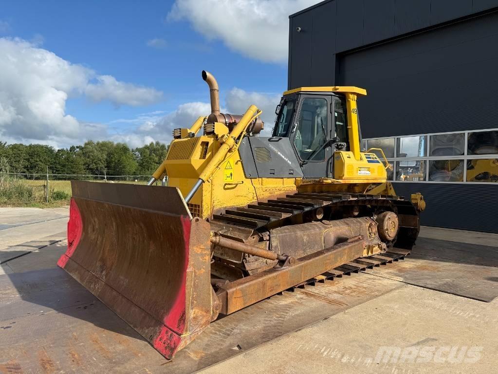Komatsu D 65 PX-12 Buldožerji goseničarji