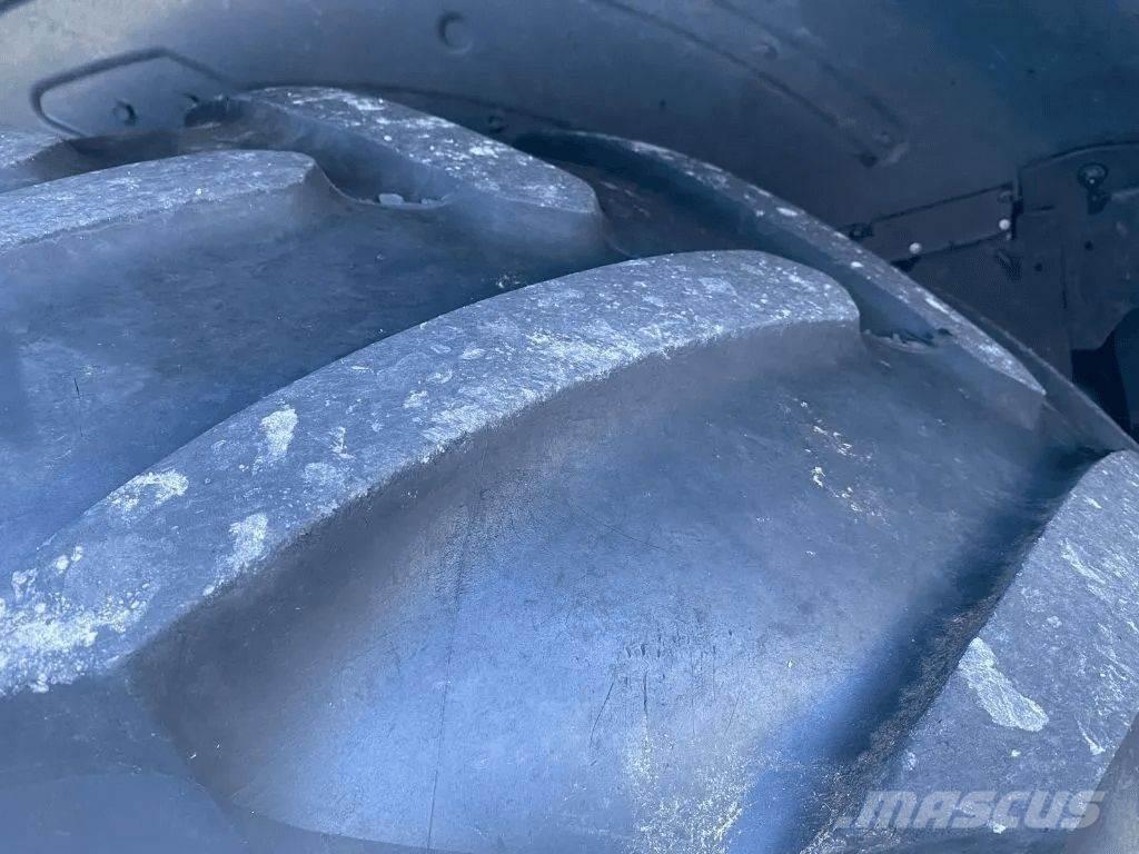 Valtra N134  HiTECH Traktorji