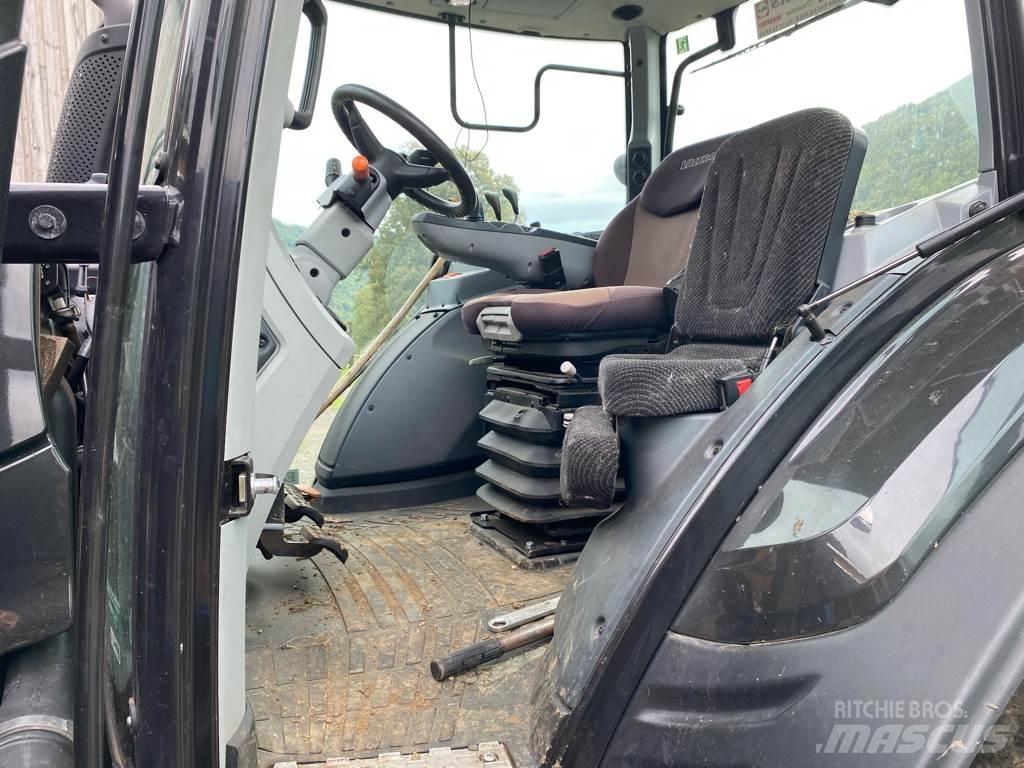Valtra N134  HiTECH Traktorji