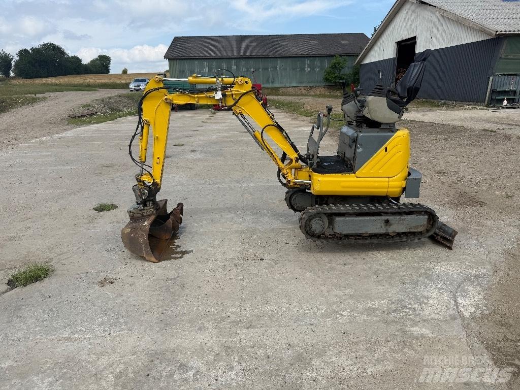 New Holland E 09 SR Mini bagri <7t