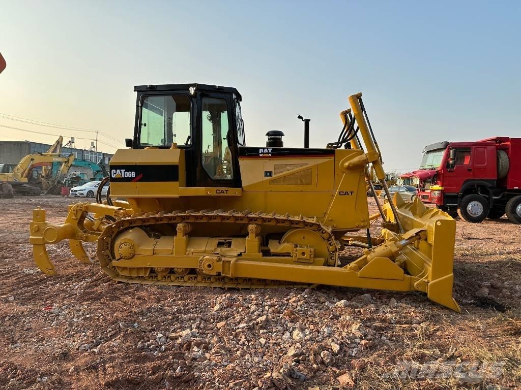 CAT D 6 G Buldožerji goseničarji
