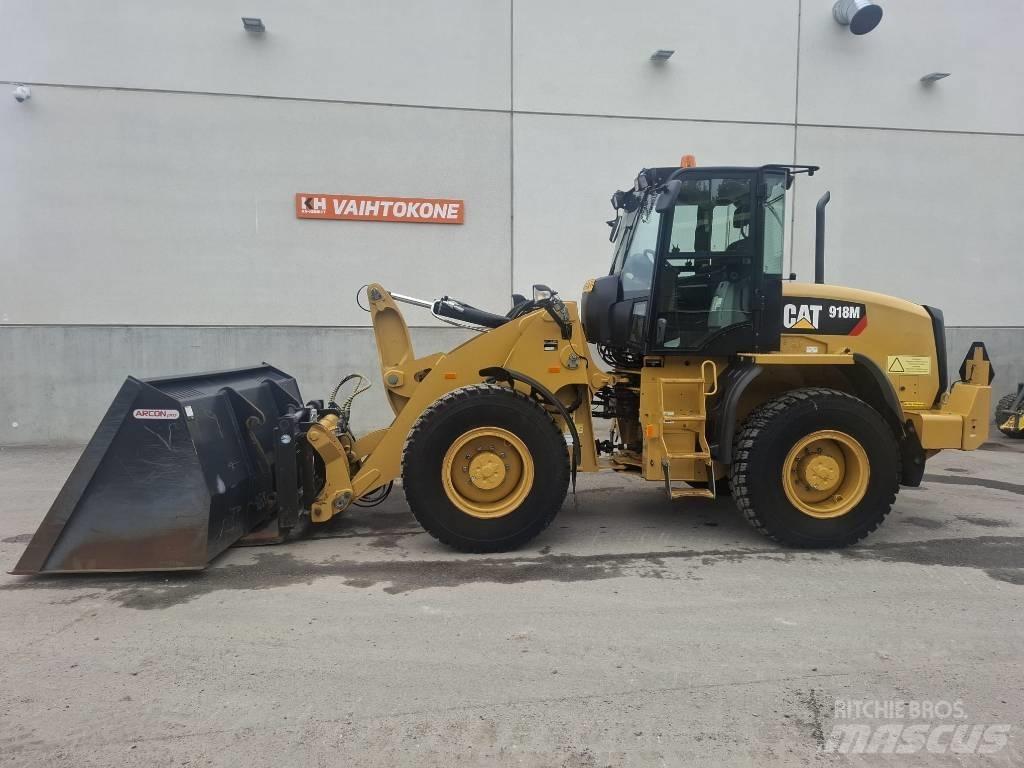 CAT 918 M Kolesni nakladalci