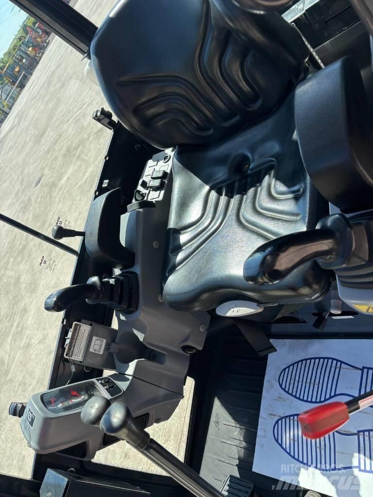 Kubota KX 015-4 Mini bagri <7t