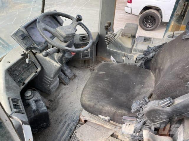 Kawasaki 70 Z V Kolesni nakladalci