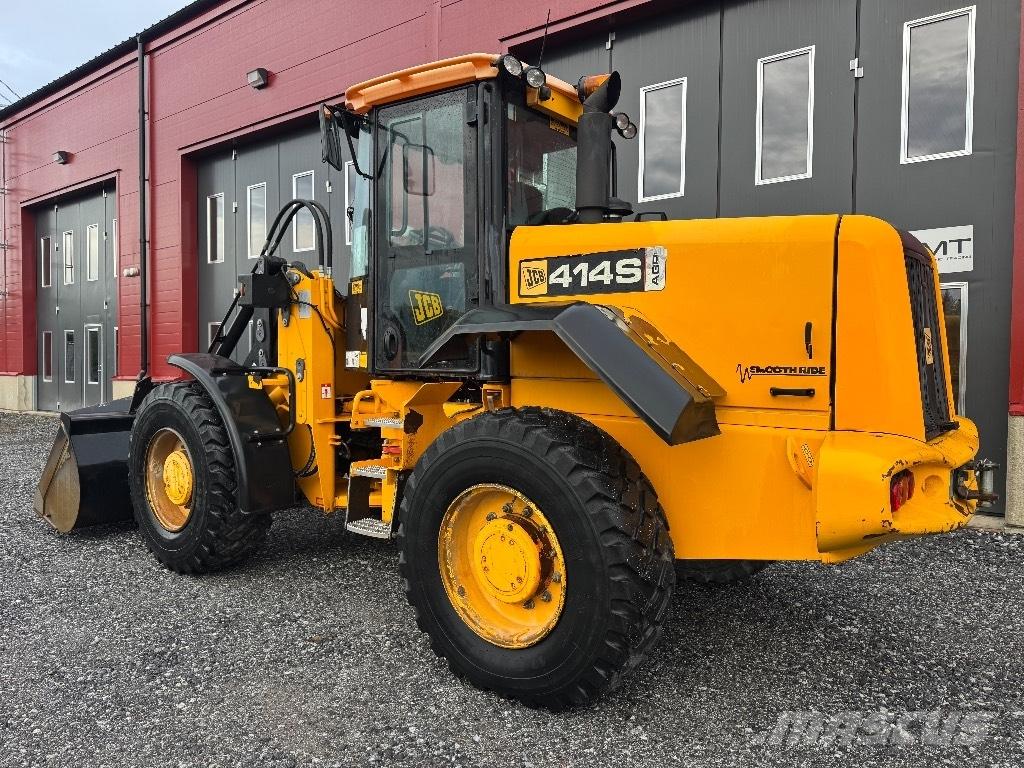 JCB 414 S  4153h 8,9t Kolesni nakladalci
