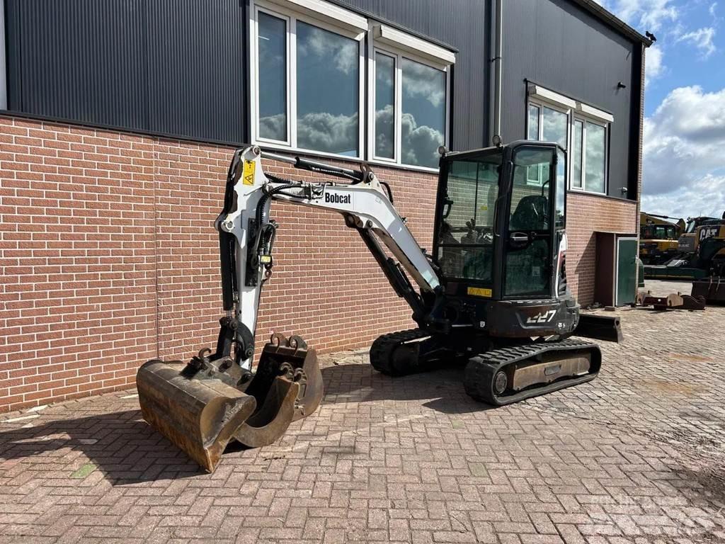 Bobcat E27 Mini bagri <7t