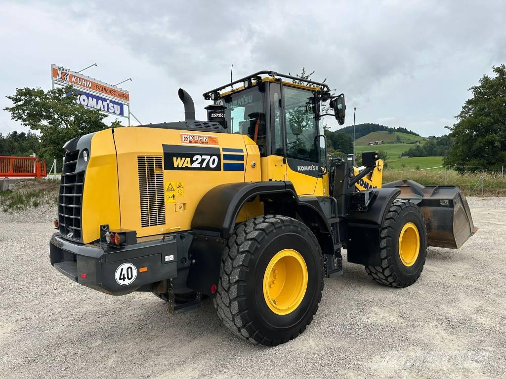 Komatsu WA 270-8 Kolesni nakladalci