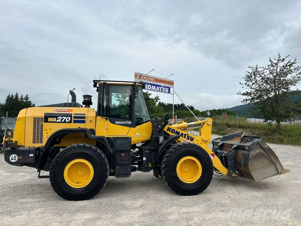 Komatsu WA 270-8 Kolesni nakladalci