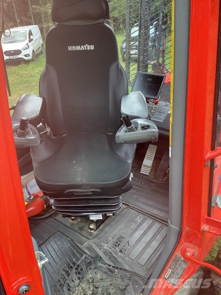 Komatsu 845 Forwarderji