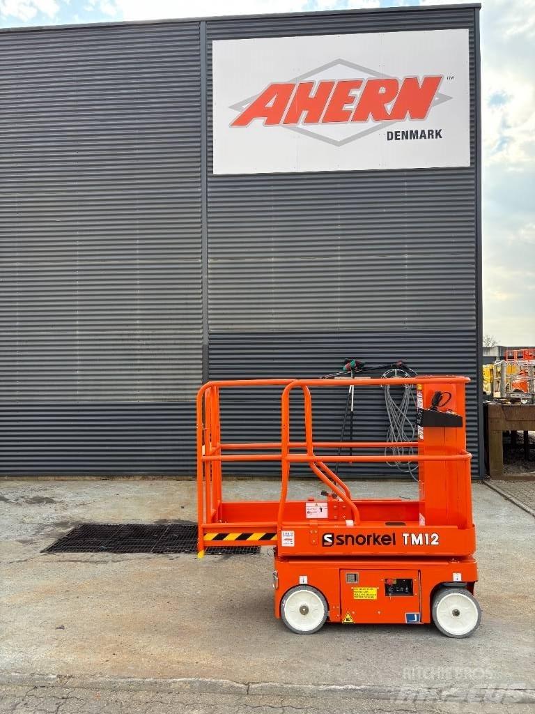 Snorkel TM 12 Vertikalna dvigala