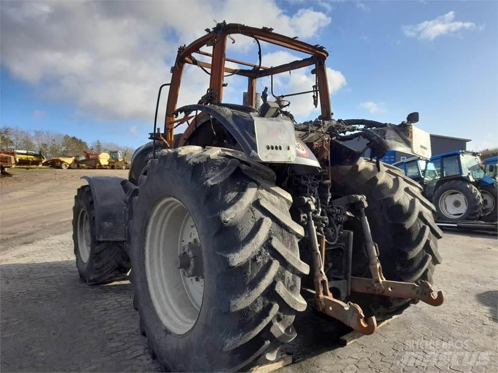 Valtra S374 Traktorji