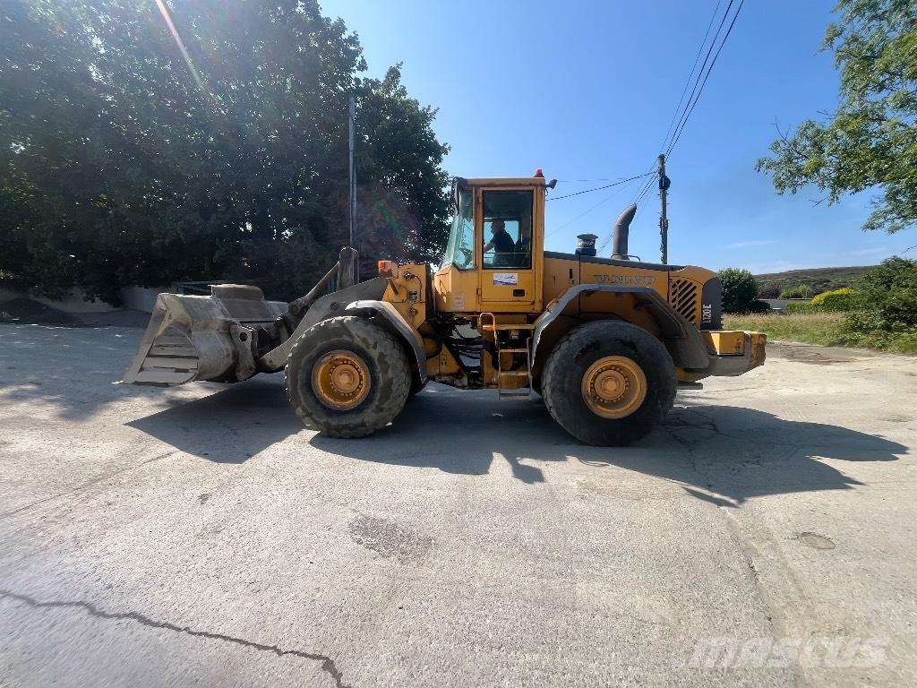 Volvo L 120 E Kolesni nakladalci