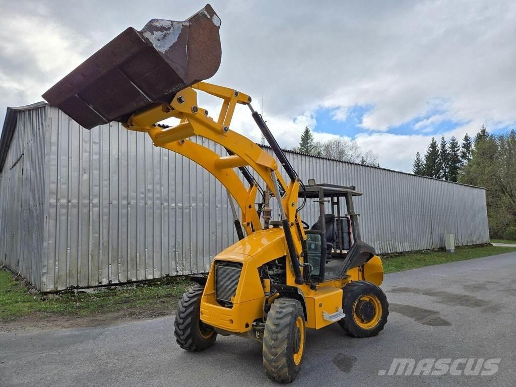 JCB 2CX Kolesni nakladalci