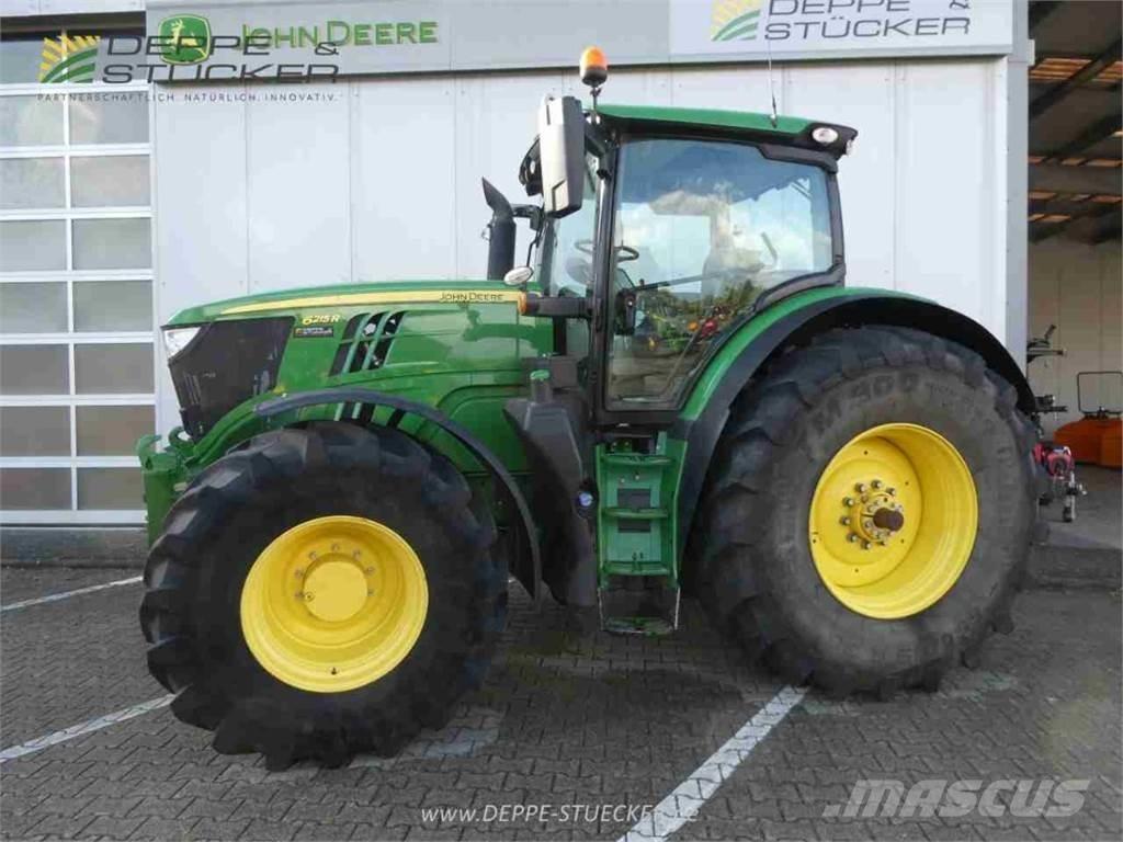 John Deere 6215R Traktorji
