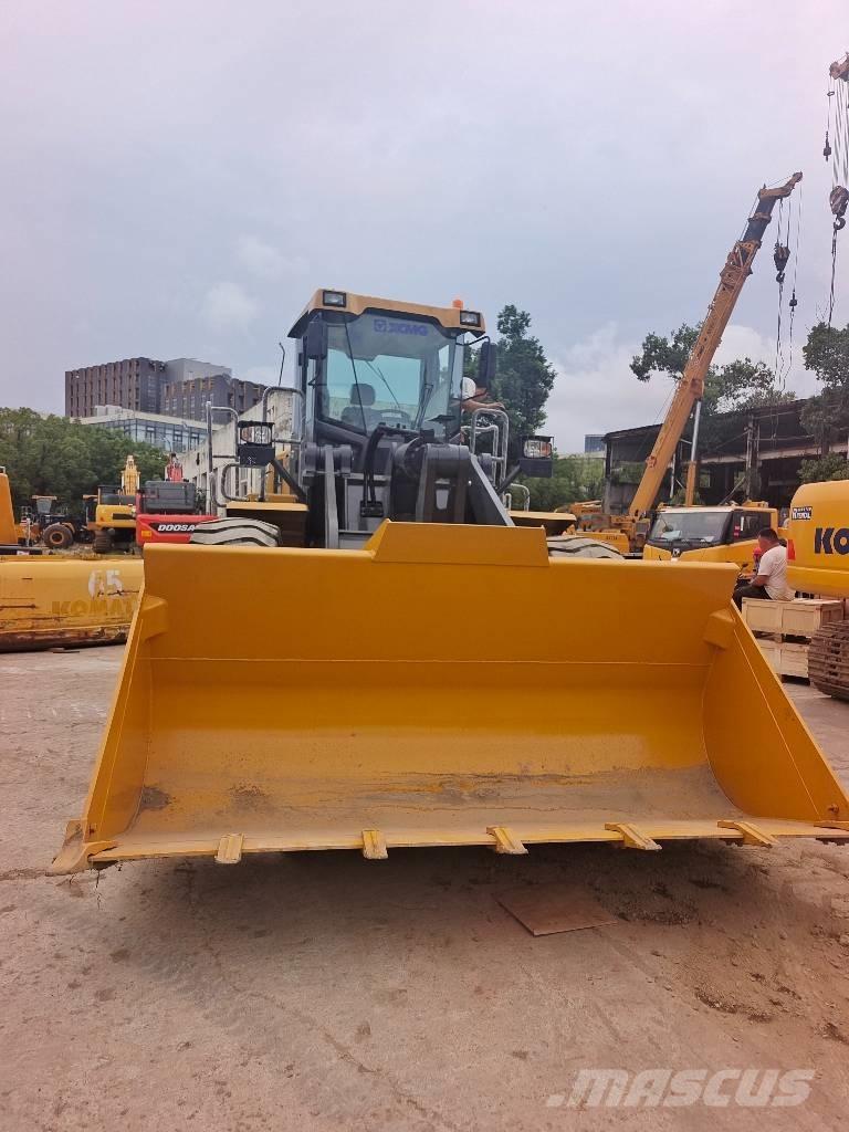 XCMG ZL50GN Kolesni nakladalci