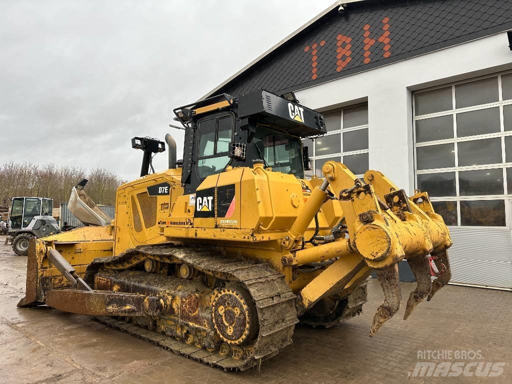 CAT D 7 E Buldožerji goseničarji