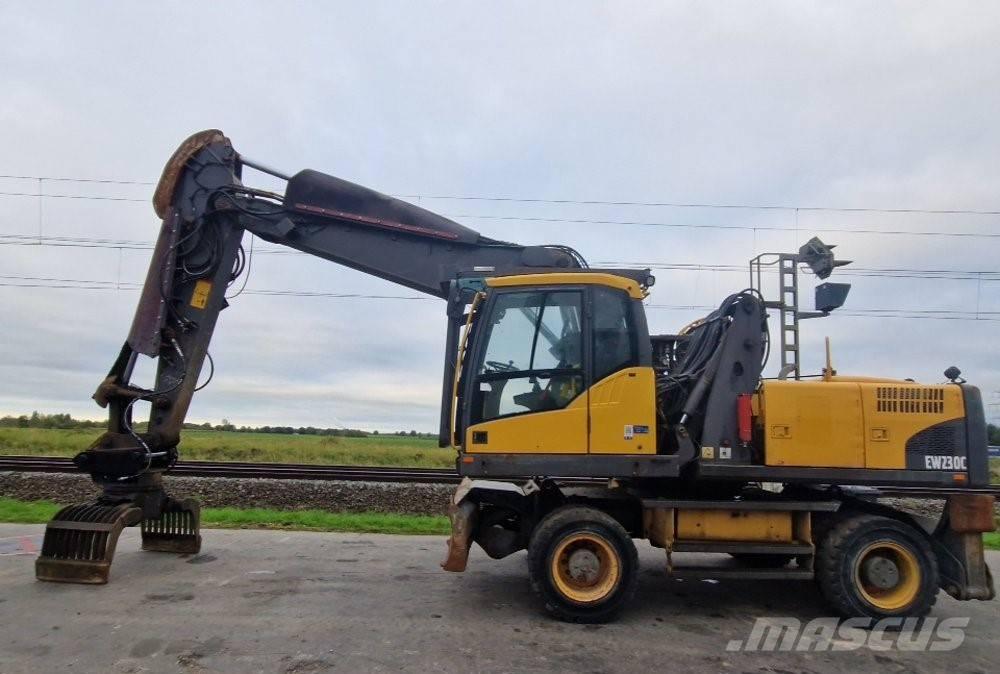 Volvo EW 230 C Bagri na kolesih