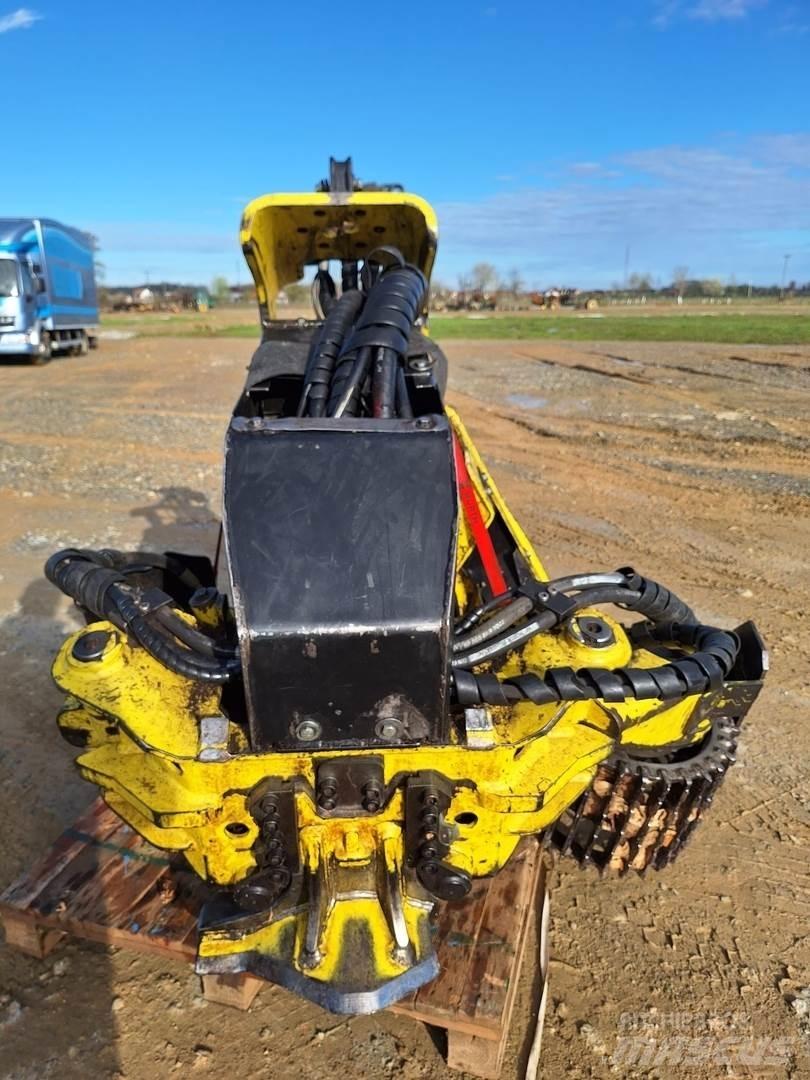 John Deere H270 Glave za kombajne