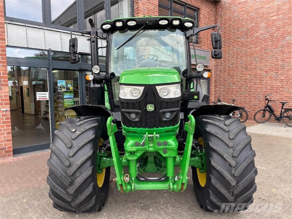 John Deere 6120R Traktorji