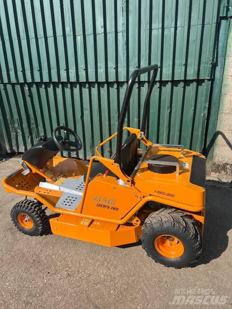Sherpa 940 as Vrtni traktor kosilnice