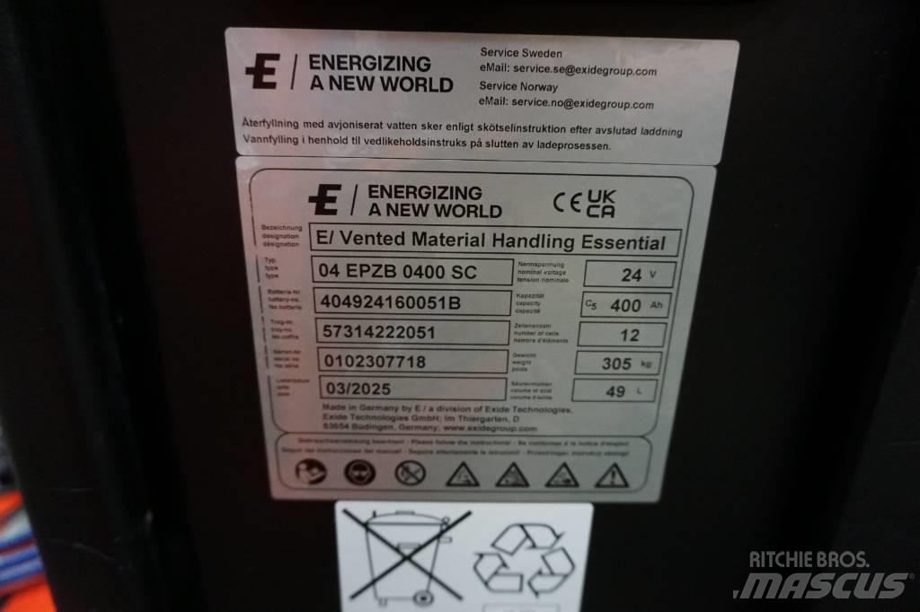 Toyota LPE250 Električni nizko dvižni viličar s stojiščem