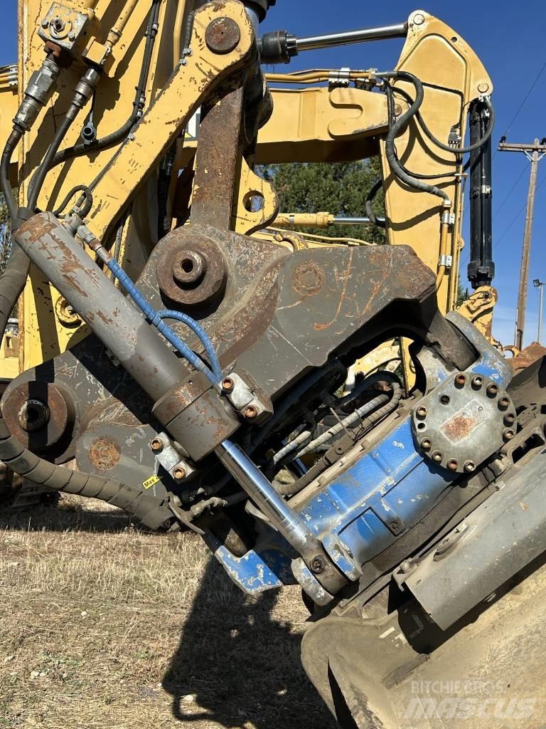 CAT 323 EL Bagri goseničarji