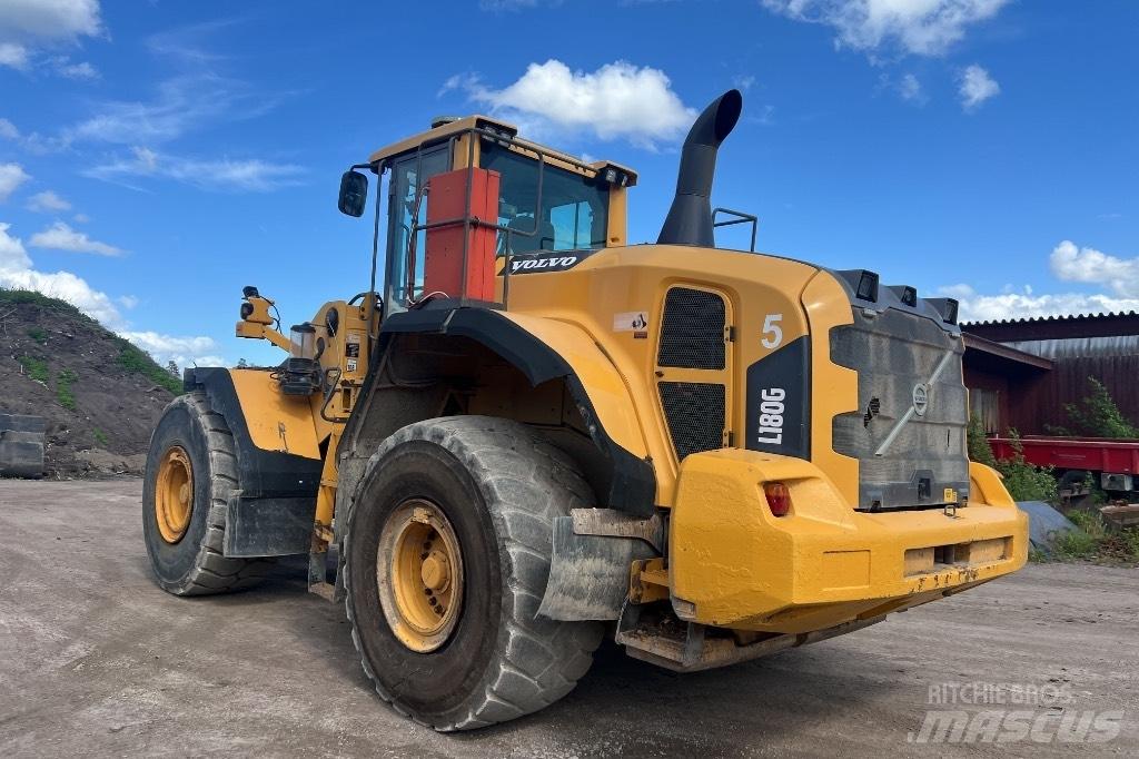 Volvo L 180 G Kolesni nakladalci