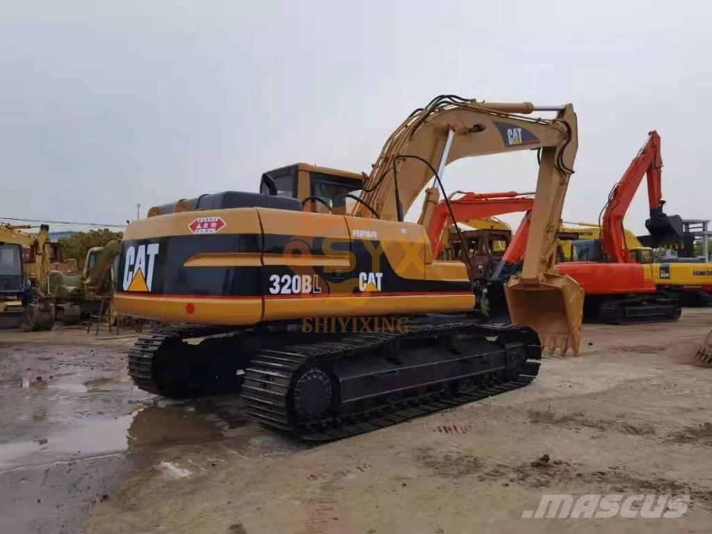 CAT 320 B Bagri goseničarji
