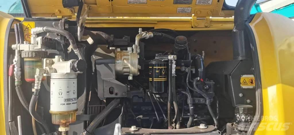 Komatsu PC 60 Bagri goseničarji