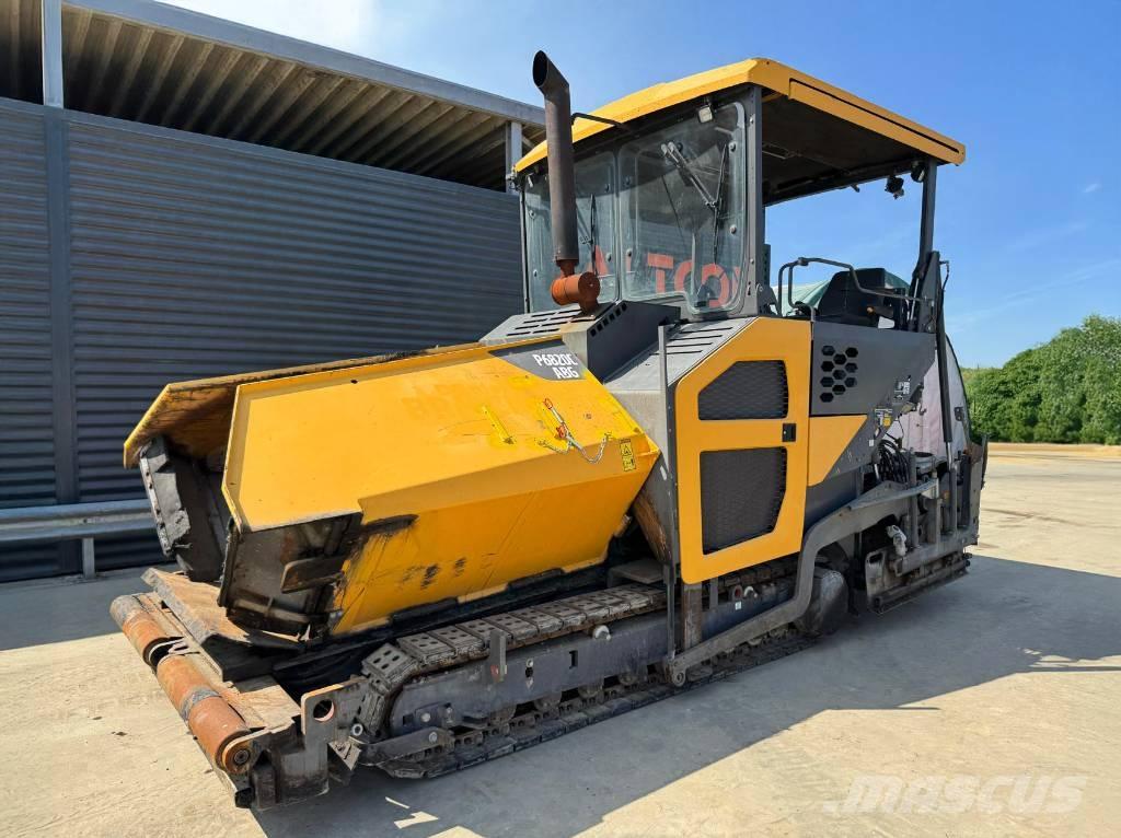 Volvo P 6820C Asfaltni finišerji