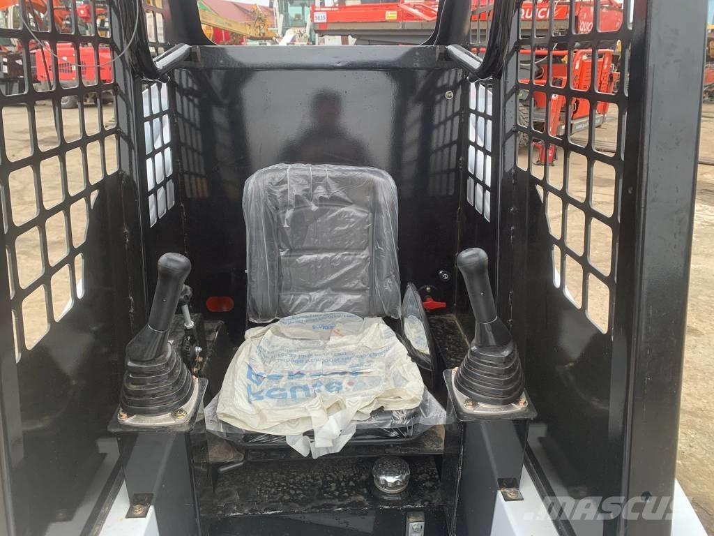  JC 25 Skid steer mini nakladalci