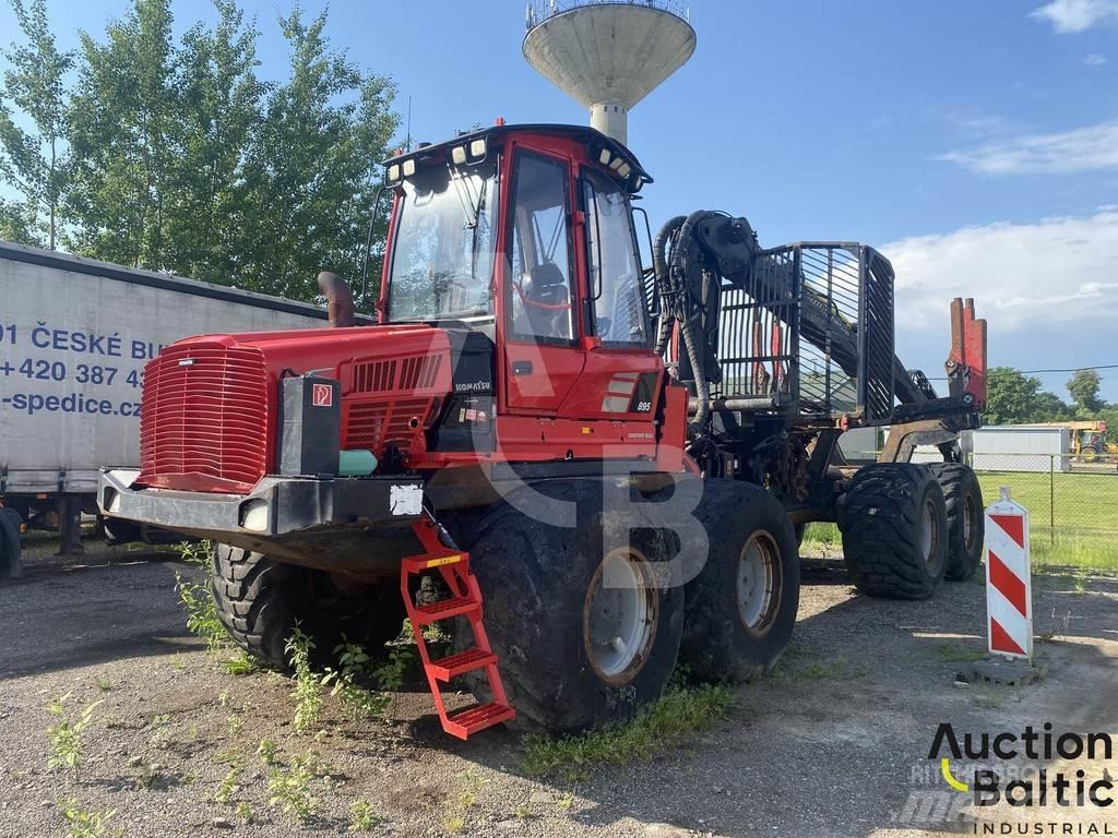 Komatsu 895 Forwarderji